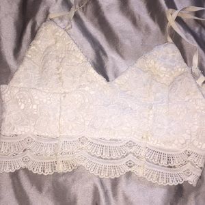 White lace crop